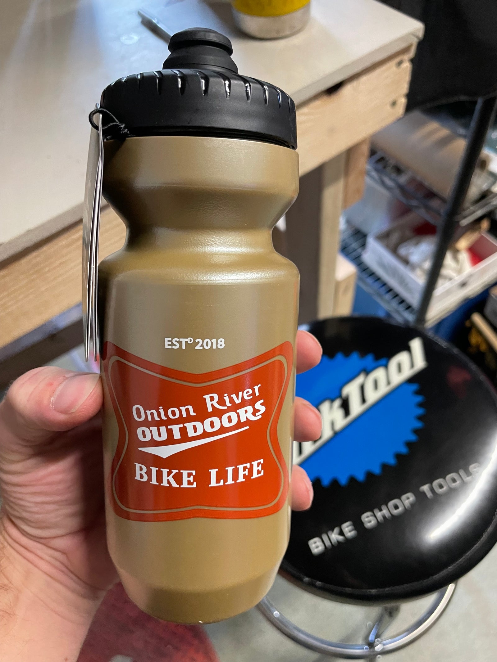 Specialized 2025 Cow - White ORO Small Custom Water Bottle BTL 21 OZ