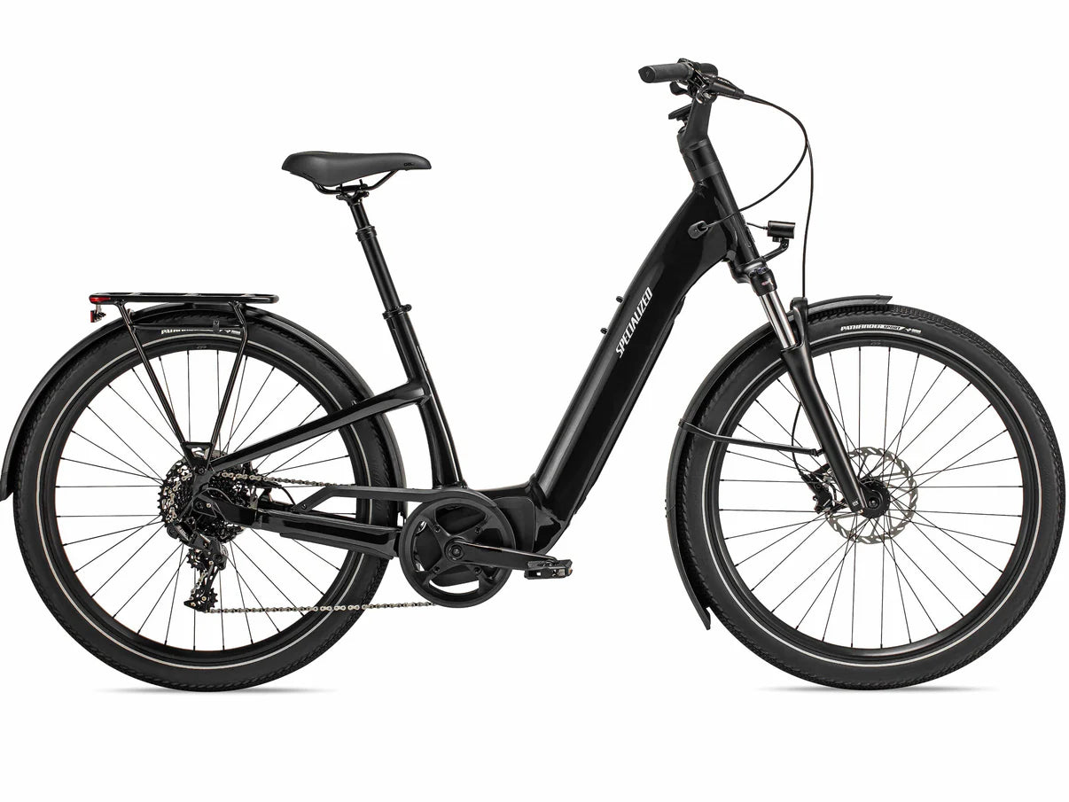 Specialized COMO 4.0 Cast Black/Red Medium